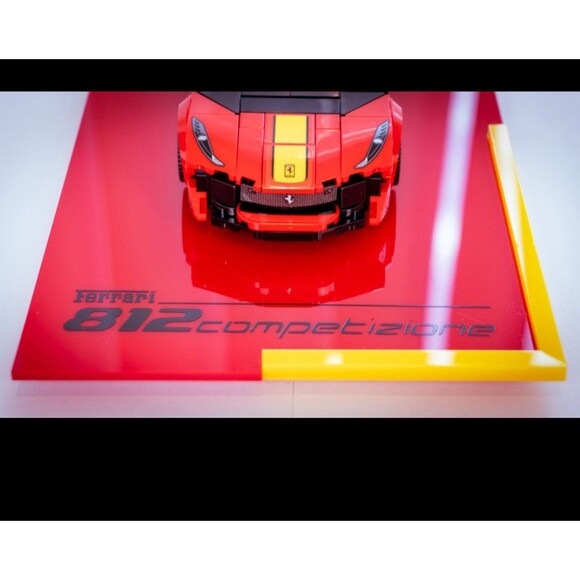 Display frame for LEGO Ferrari 812 Competizione By PLATE-IT - Picture 2 of 7